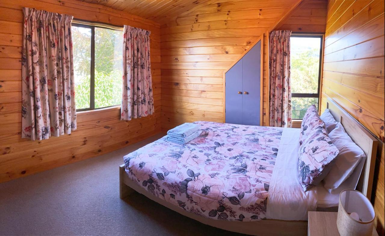 Lake View Family Lodge Up Tp 14 People Rotorua Ngoại thất bức ảnh
