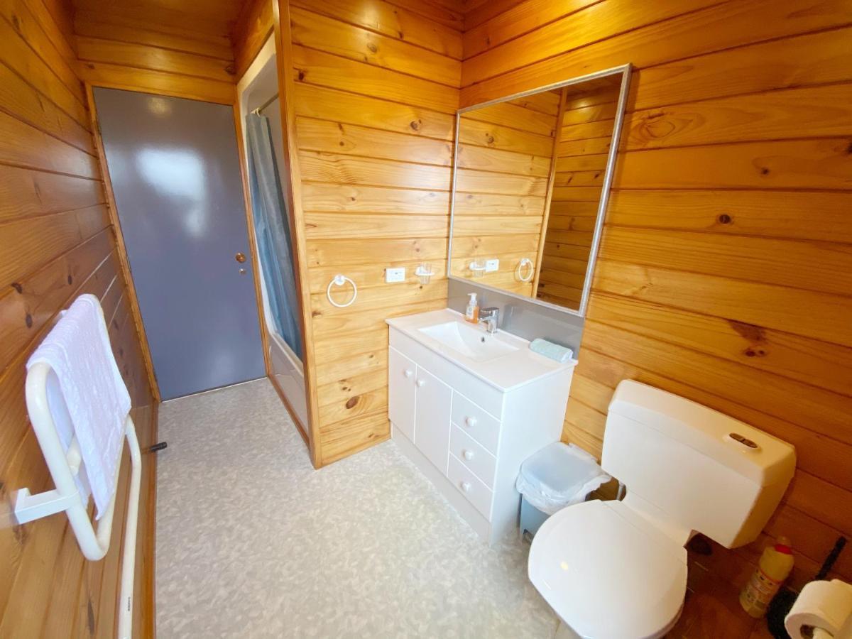 Lake View Family Lodge Up Tp 14 People Rotorua Ngoại thất bức ảnh